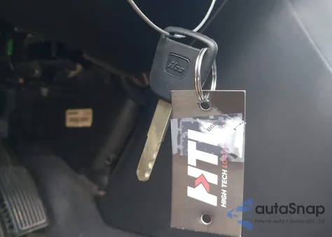 2005 Honda Accord 3.0 Lx z USA, uszkodzony, nr VIN 1HGCM66325A046664